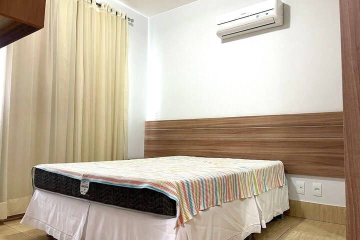 Room 2 of 44