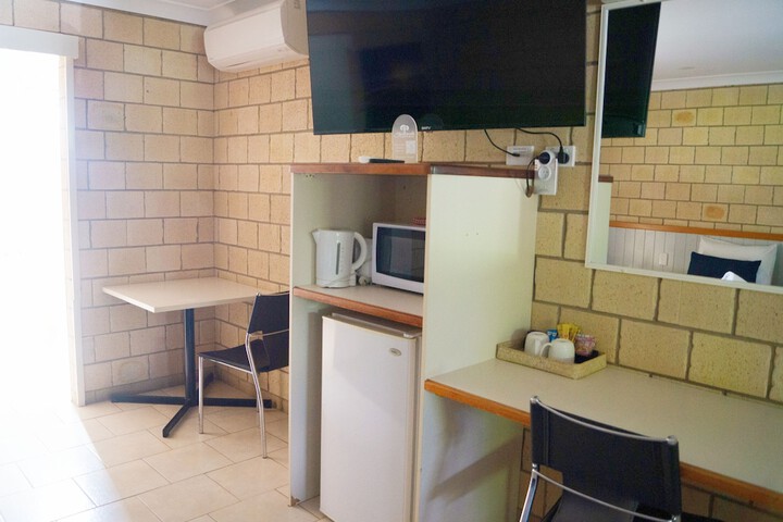 Room 26 of 54
