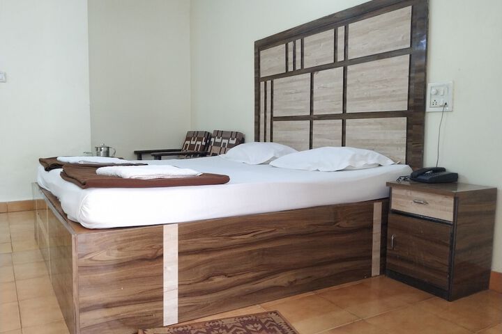 Room 38 of 72