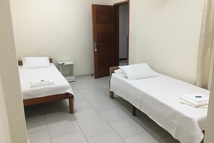 Room 6 of 14