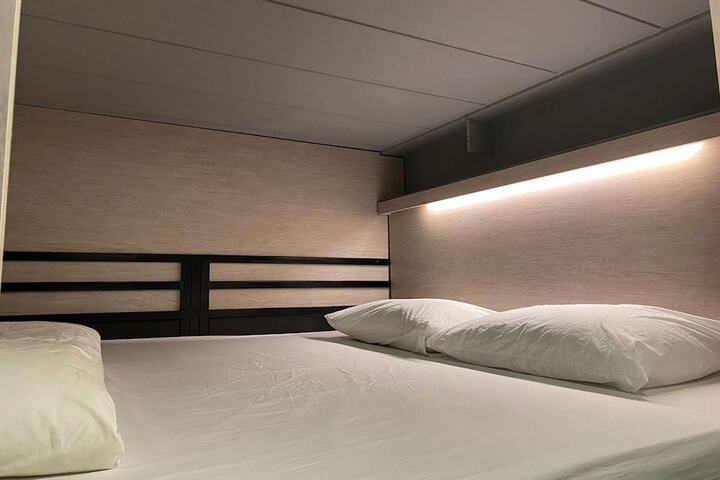 Room 5 of 51