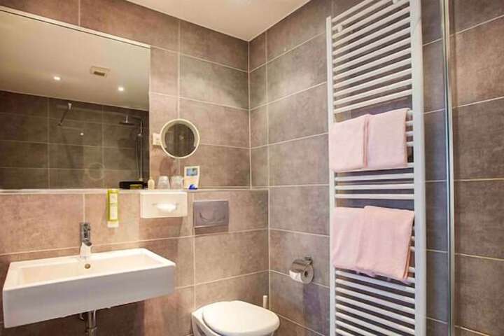 Bath Interior