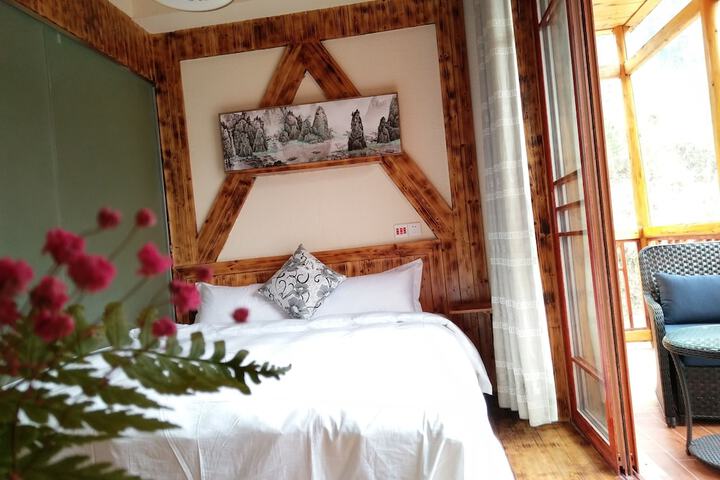 Room 15 of 47