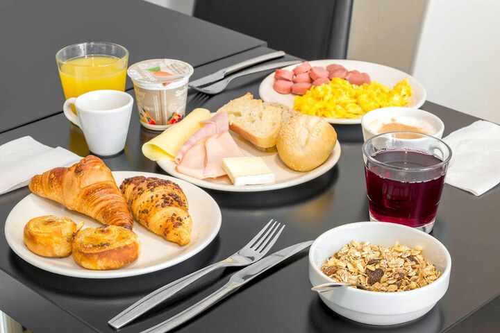 Breakfast meal