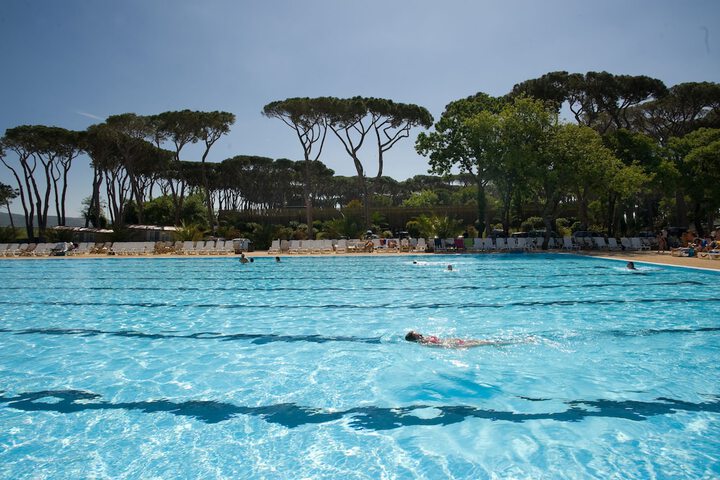 Pool Hotel