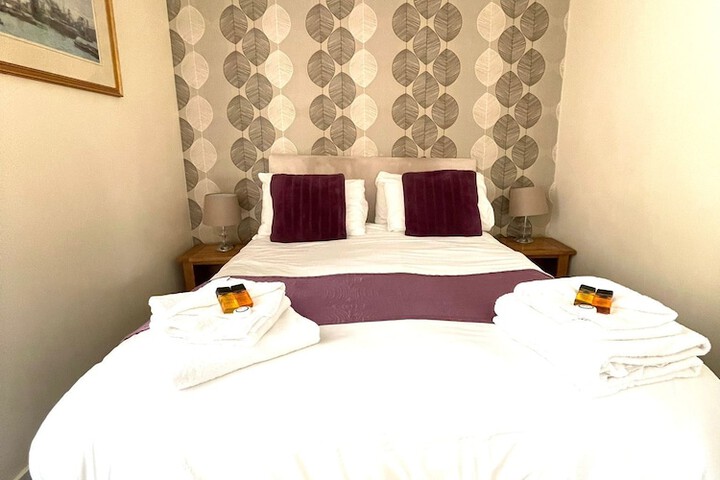 Room 6 of 59