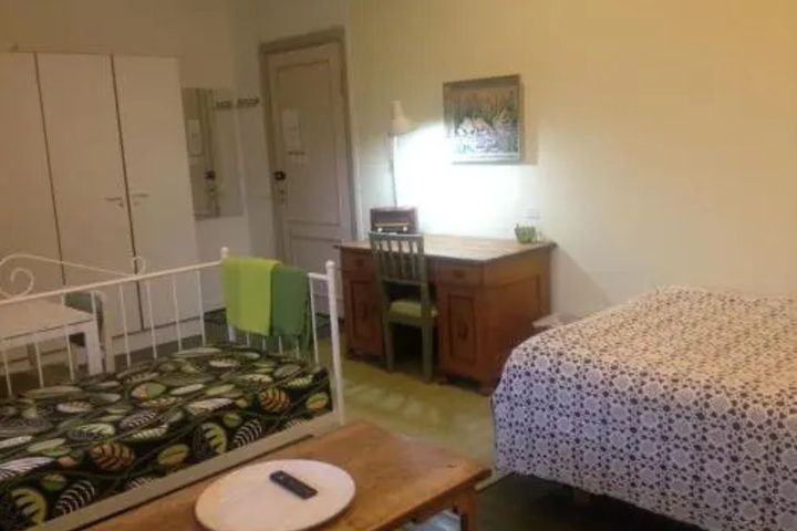 Room 4 of 21