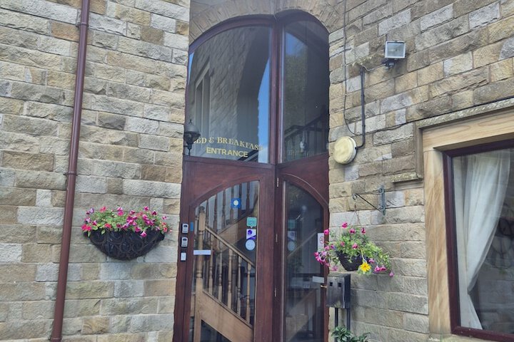 Entrance & Lobby
