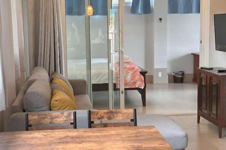 Room 48 of 223