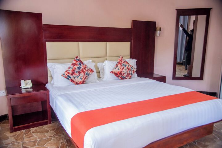 Chamba Valley Exotic Hotel