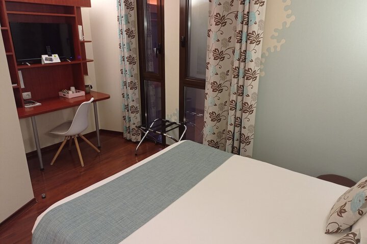 Room 15 of 84