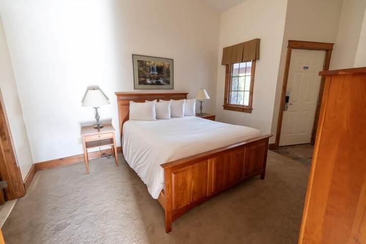 Room 14 of 75