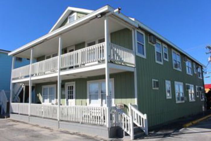 Hotel 43 of 62