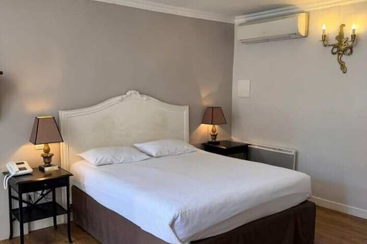 Room 26 of 50