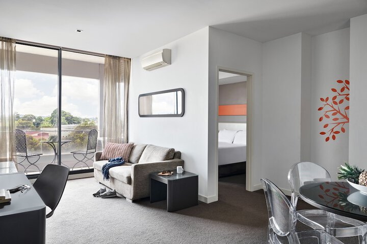Room 14 of 21
