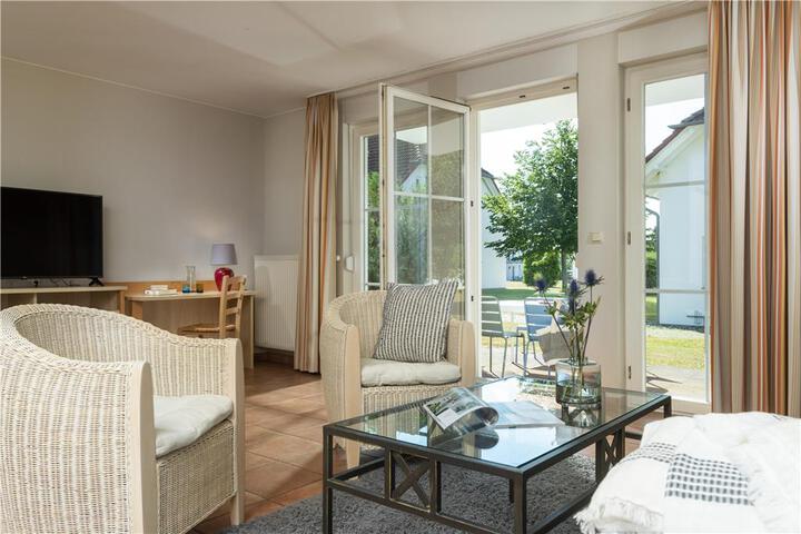 One Bedroom Apartment