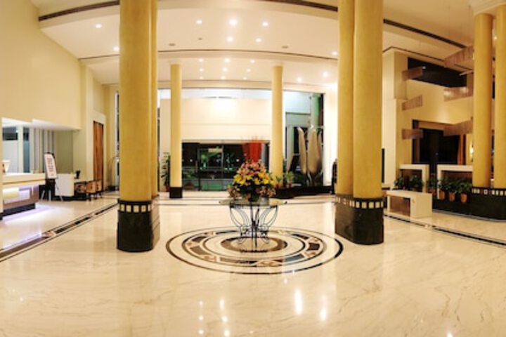 Lobby Photos