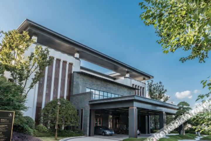 Tai Hotel