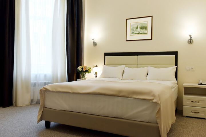 Room 3 of 41