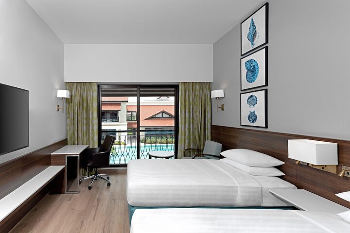 Room 27 of 130