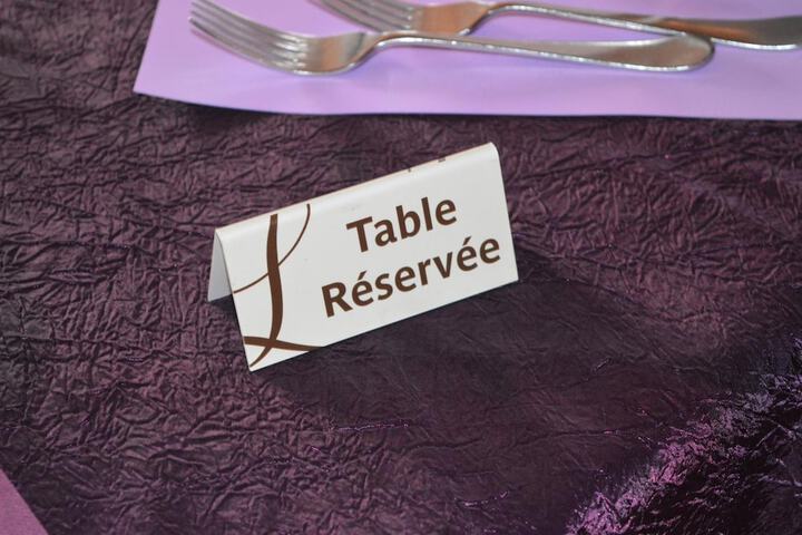 Dining 24 of 38