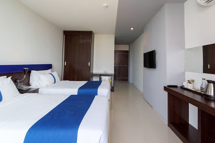 Room 5 of 46