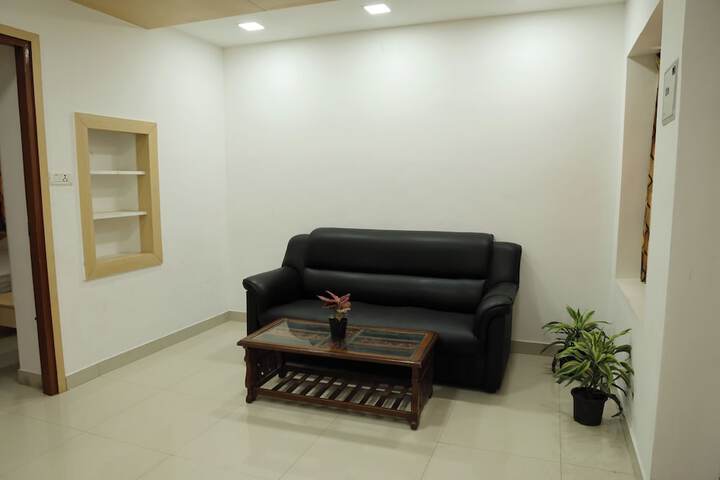 Room 28 of 43