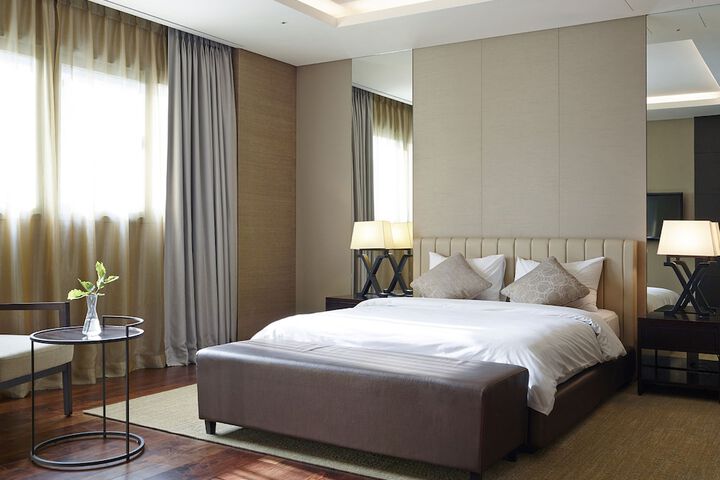 Room 21 of 141