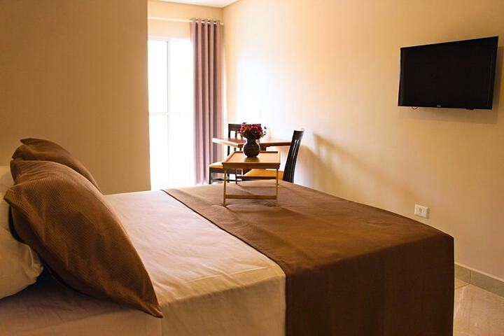 Room 3 of 75