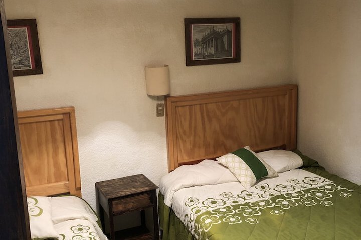 Room 13 of 44