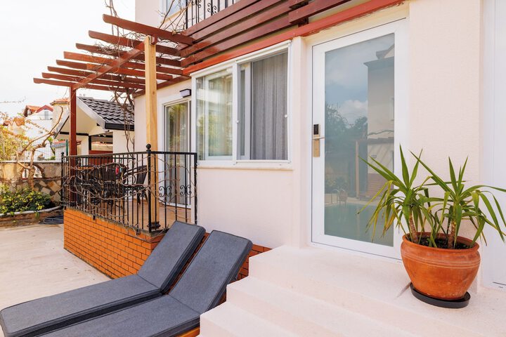 Terrace/Patio 44 of 82
