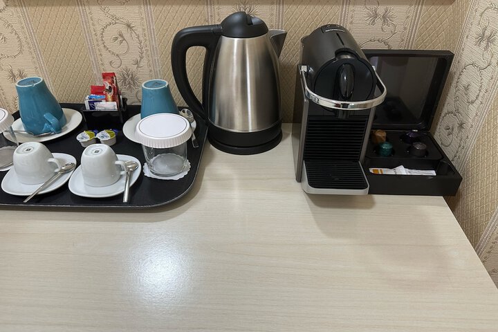 Room 18 of 87