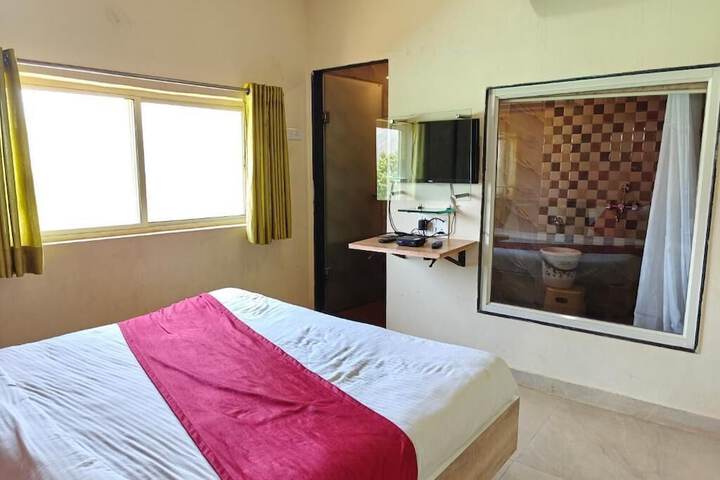 Room 15 of 54