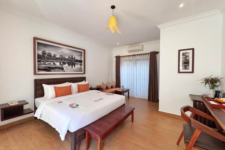 Room 5 of 96