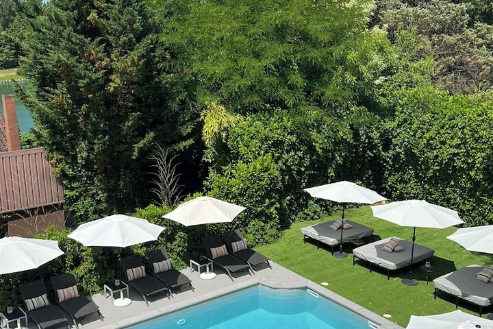 Pool 67 of 115