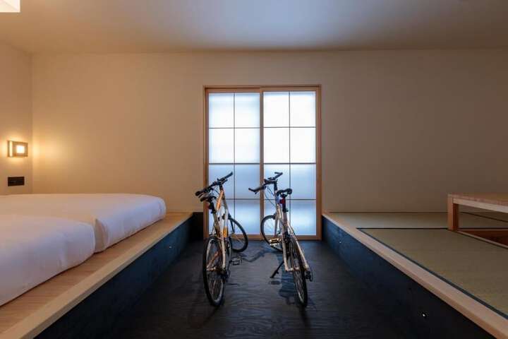 Room 11 of 47