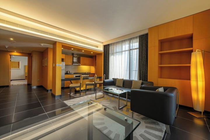 Room 27 of 52