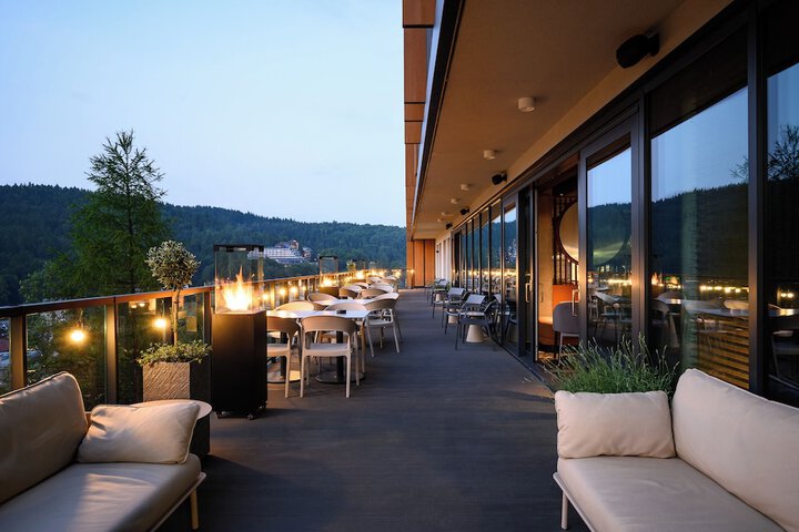 Sundeck 151 of 153