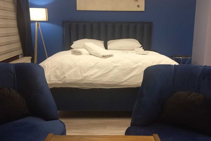 Room 3 of 31