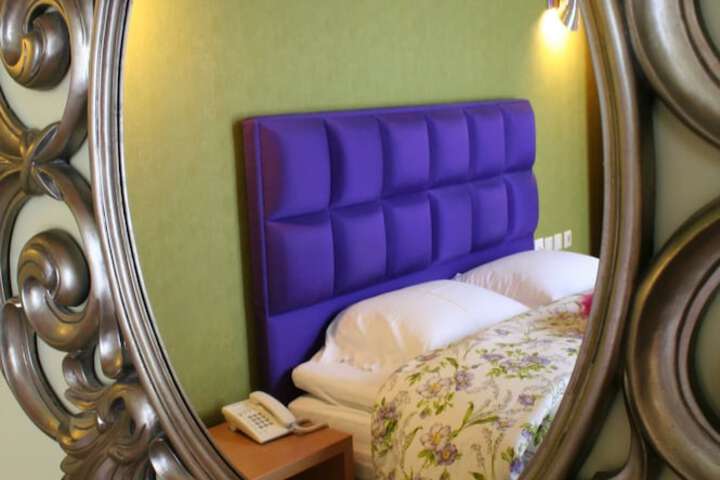 Room 16 of 130