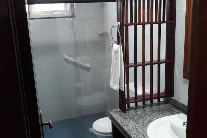 Room 26 of 42