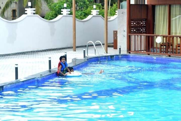 Pool 10 of 63