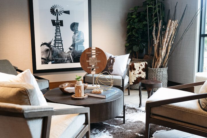 Lobby sitting area