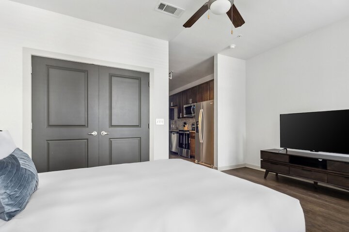 Room 2 of 55