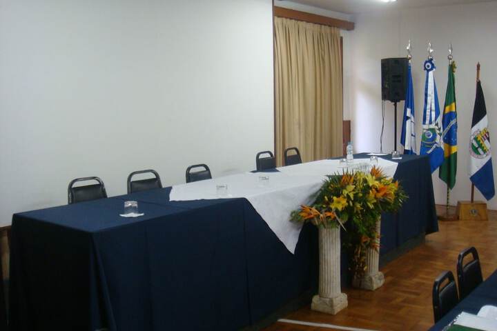 Ballroom/Hall 108 of 121
