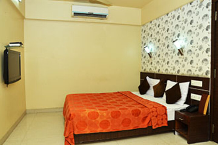 HOTEL SHIPRA REGENCY