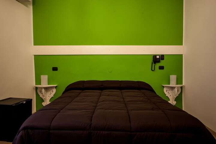 Room 10 of 63