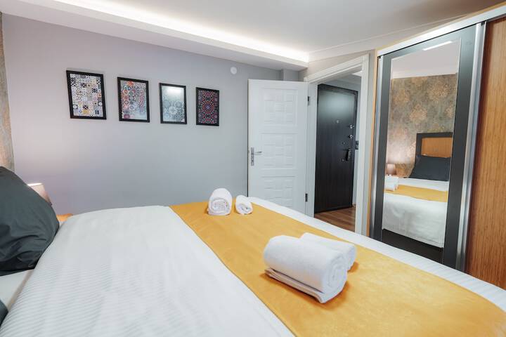 Room 21 of 93