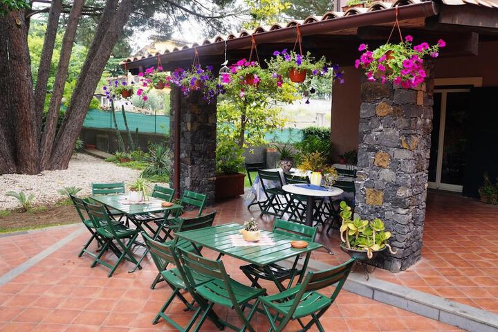 Terrace/Patio 10 of 28