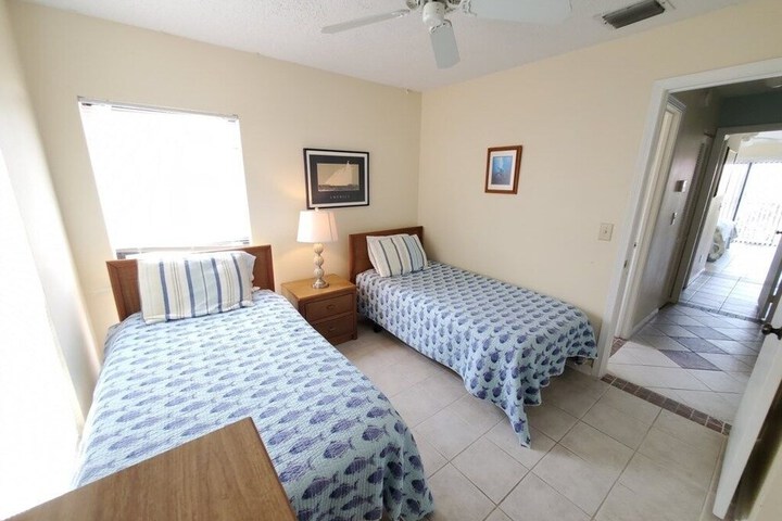 Room 5 of 26